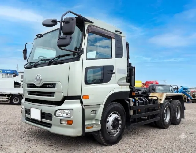 ＵＤ クオン LDG-CW5XL(6x4)の写真1