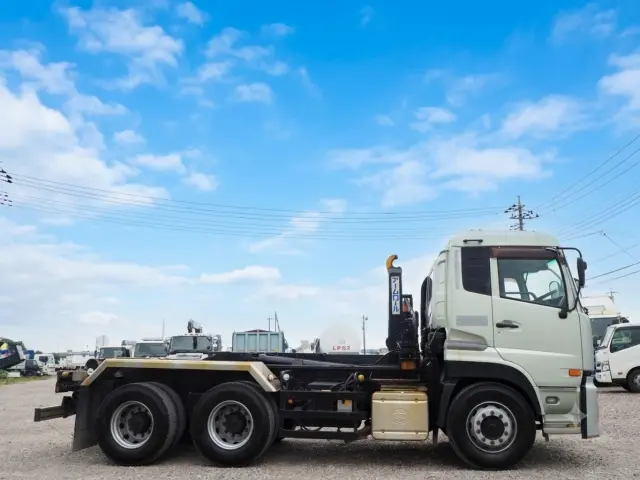 ＵＤ クオン LDG-CW5XL(6x4)の写真6