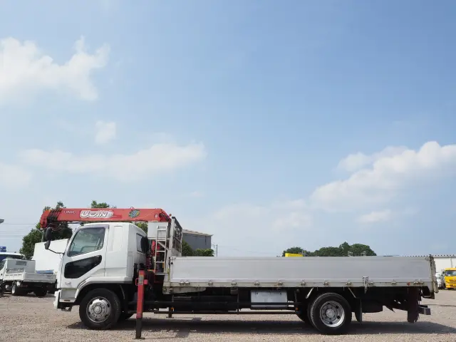 三菱 ファイター PJ-FM62FZ(2WD)の写真2