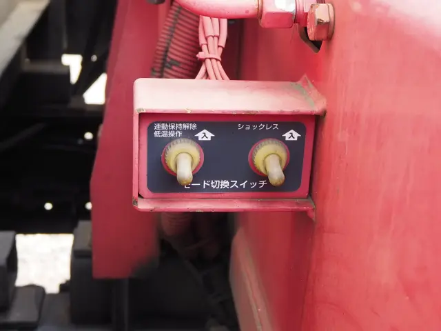 三菱 ファイター PJ-FM62FZ(2WD)の写真18