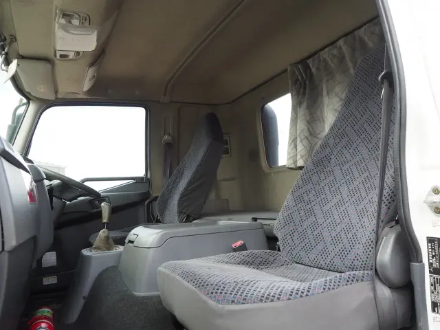 三菱 ファイター PJ-FM62FZ(2WD)の写真40
