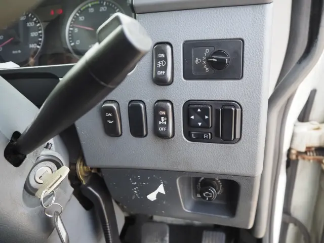 三菱 ファイター PJ-FM62FZ(2WD)の写真48