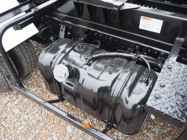 いすゞ エルフ BDG-NKR85N(2WD)の写真15