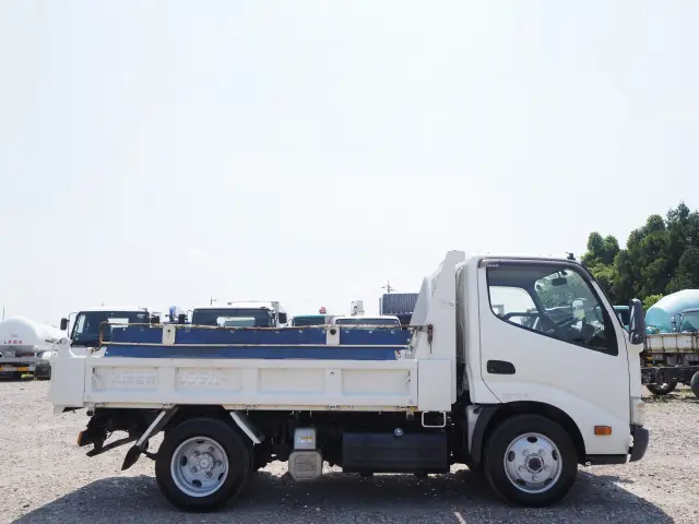 日野 デュトロ TKG-XZU675T(4WD)の写真6
