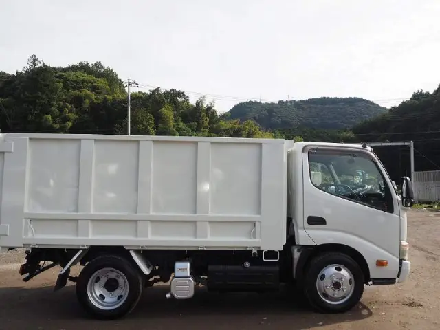 日野 デュトロ TKG-XZU675T(4WD)の写真6