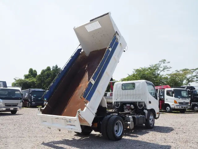 日野 デュトロ TKG-XZU675T(4WD)の写真13