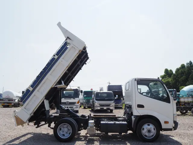 日野 デュトロ TKG-XZU675T(4WD)の写真14