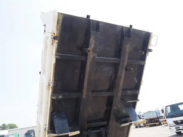 日野 デュトロ TKG-XZU675T(4WD)の写真19