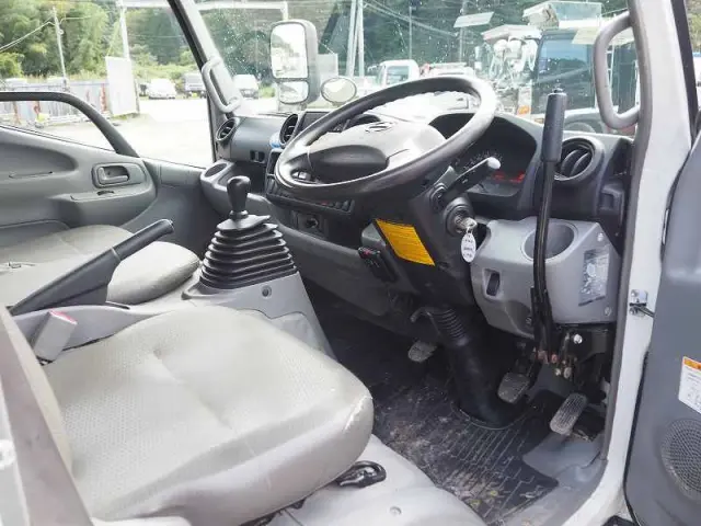 日野 デュトロ TKG-XZU675T(4WD)の写真43