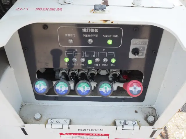 いすゞ エルフ TKG-NPR85YN(2WD)の写真32