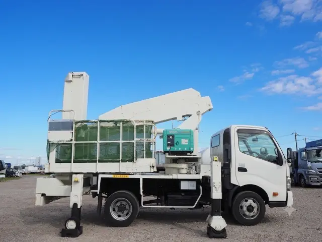 日野 デュトロ TKG-XZU700X(2WD)の写真6