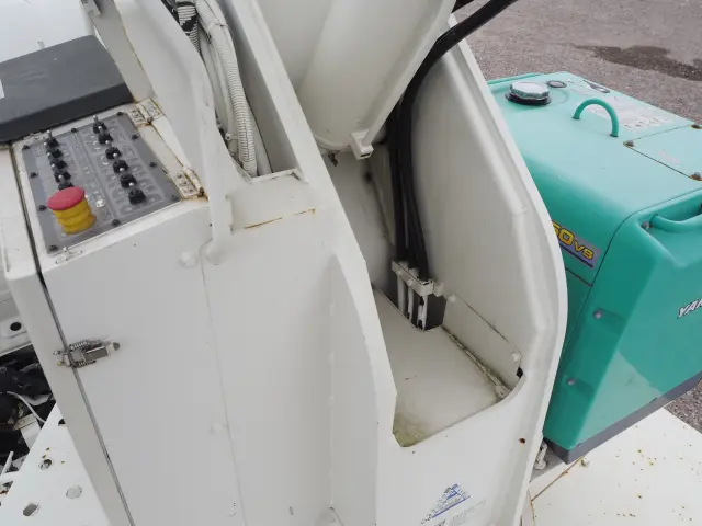 日野 デュトロ TKG-XZU700X(2WD)の写真13