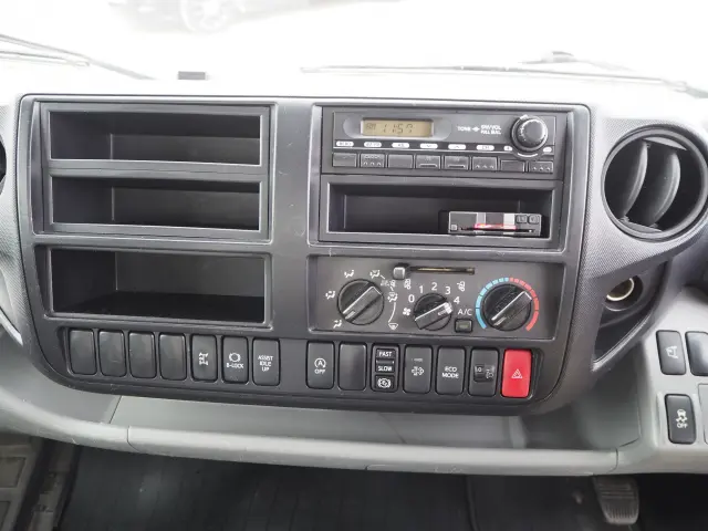 日野 デュトロ TKG-XZU700X(2WD)の写真48