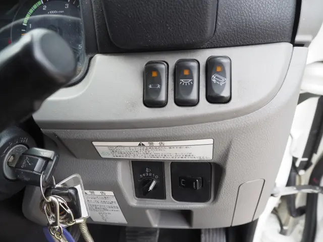 三菱 キャンター 2RG-FED90(2WD)の写真49