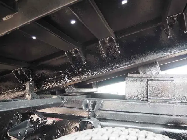 三菱 キャンター PDG-FE83DY(2WD)の写真20