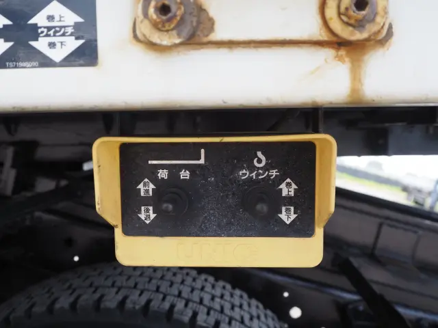 三菱 キャンター PDG-FE83DY(2WD)の写真21
