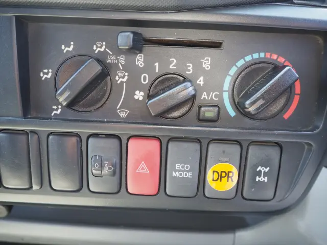 日野 デュトロ TKG-XZU675T(4WD)の写真48