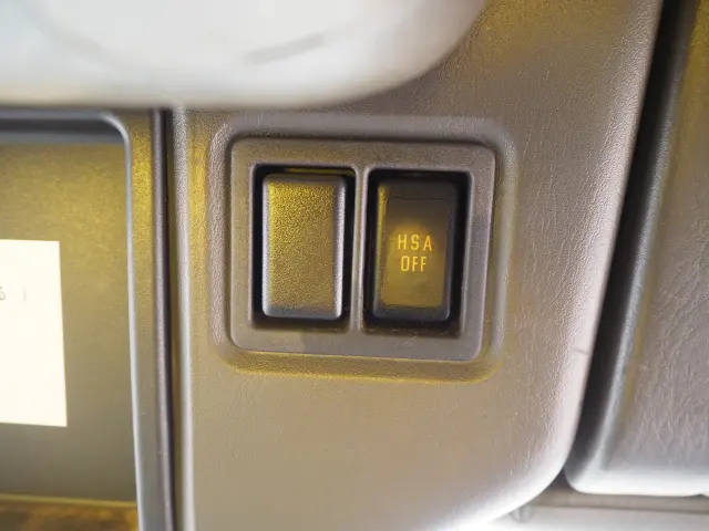 いすゞ フォワード ADG-FRR90G3S(2WD)の写真44