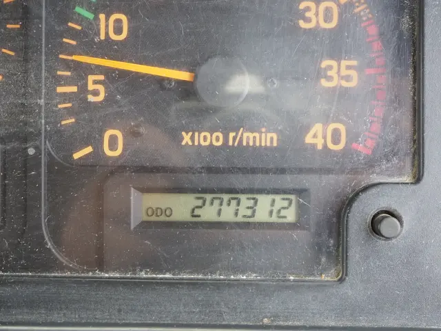 いすゞ フォワード ADG-FRR90G3S(2WD)の写真50