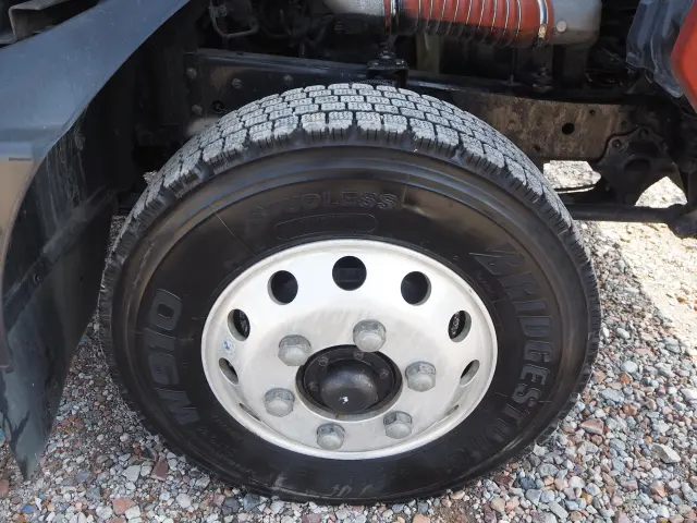 ＵＤ コンドル TKG-MK38L(2WD)の写真10