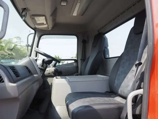 ＵＤ コンドル TKG-MK38L(2WD)の写真42
