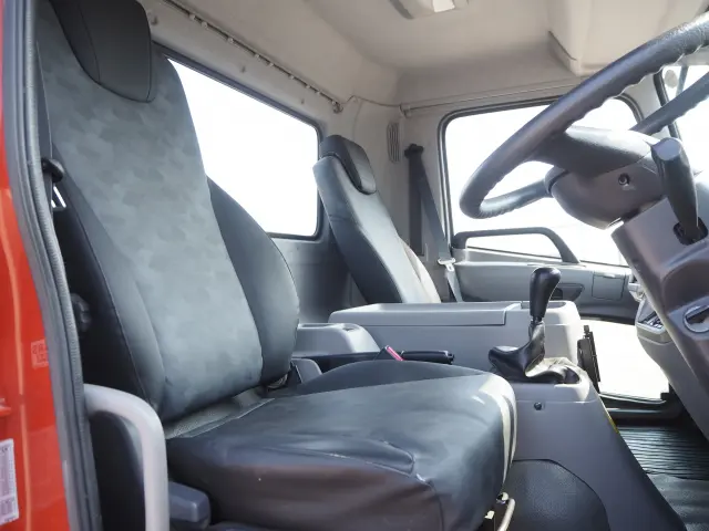 ＵＤ コンドル TKG-MK38L(2WD)の写真43