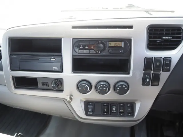 ＵＤ コンドル TKG-MK38L(2WD)の写真45