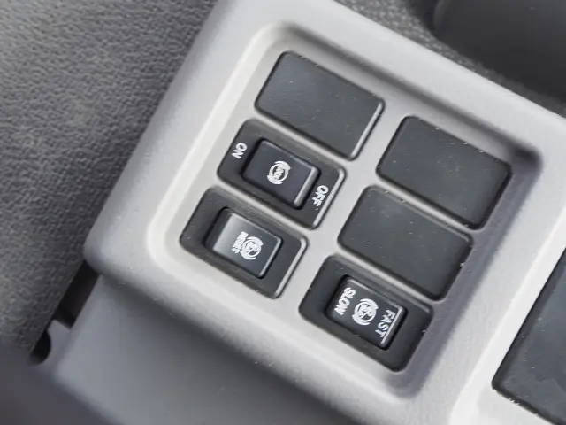 ＵＤ コンドル TKG-MK38L(2WD)の写真48