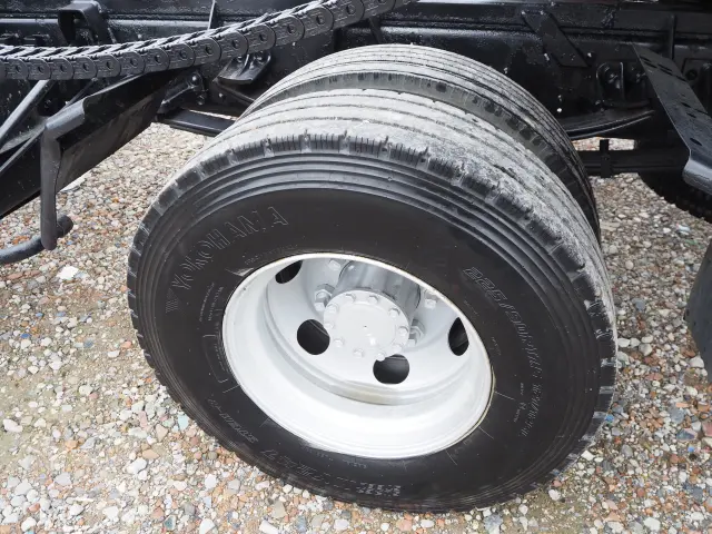 いすゞ フォワード PB-FRR35J3S(2WD)の写真35