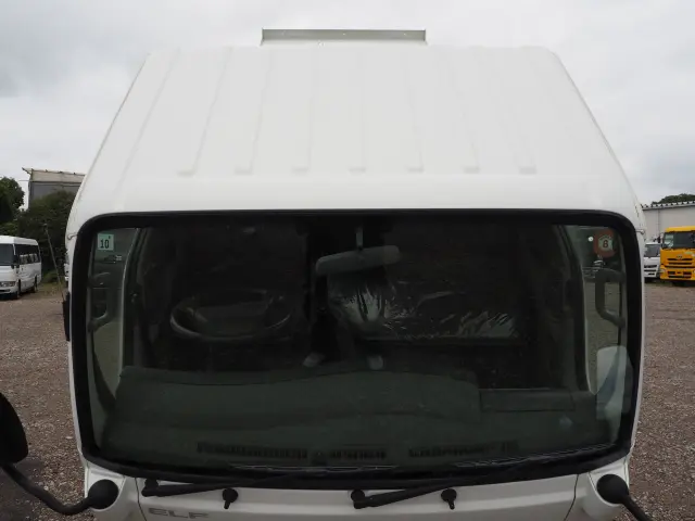 いすゞ エルフ TDG-NKS85AD(4WD)の写真9
