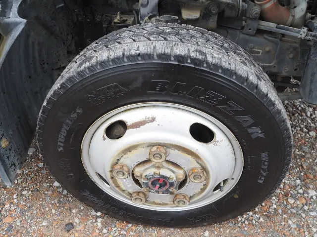 いすゞ エルフ TDG-NKS85AD(4WD)の写真10
