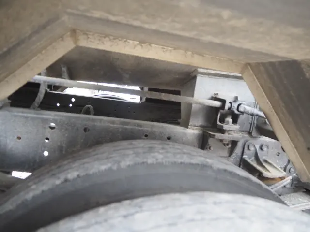 いすゞ フォワード SKG-FRR90S1(2WD)の写真18
