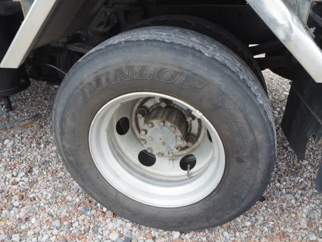 いすゞ フォワード SKG-FRR90S1(2WD)の写真29
