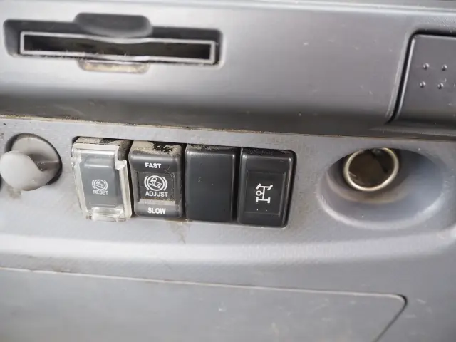 いすゞ フォワード SKG-FRR90S1(2WD)の写真48