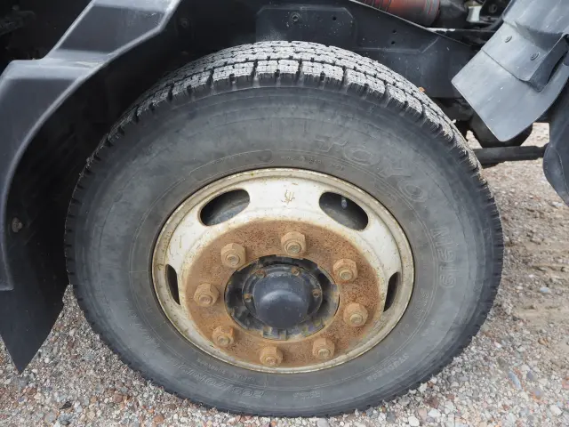 いすゞ フォワード PDG-FTR34S2(2WD)の写真11
