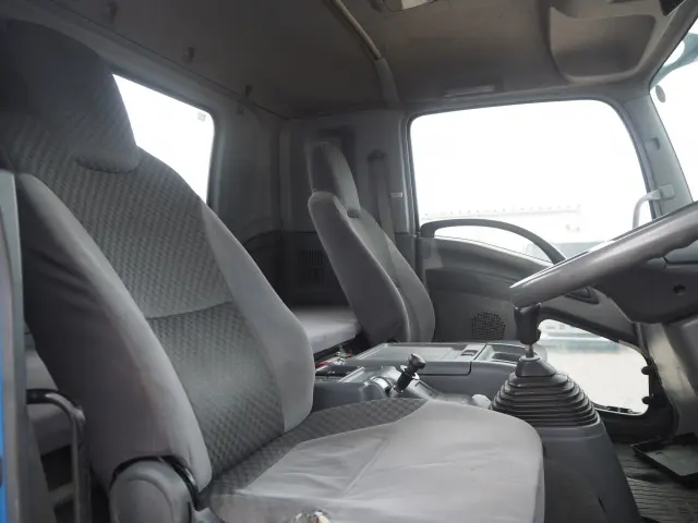 いすゞ フォワード PDG-FTR34S2(2WD)の写真41