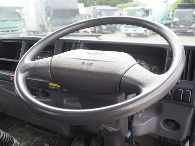 いすゞ フォワード TKG-FRR90S1(2WD)の写真44