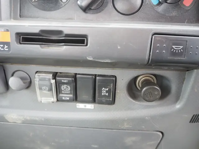 いすゞ フォワード TKG-FRR90S1(2WD)の写真46