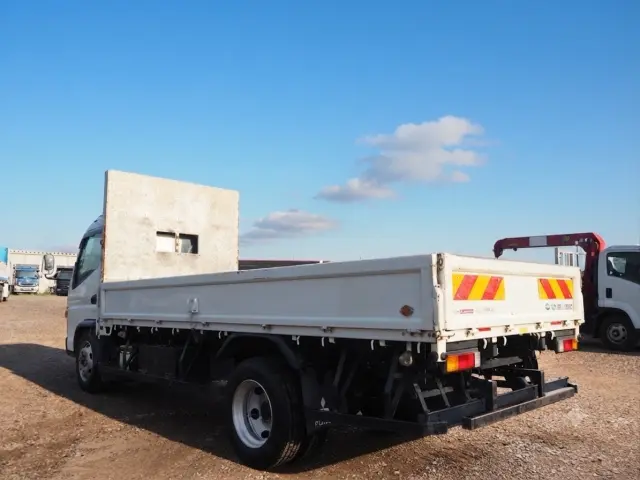 三菱 キャンター 2PG-FEA80(2WD)の写真3