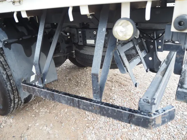 三菱 キャンター 2PG-FEA80(2WD)の写真23