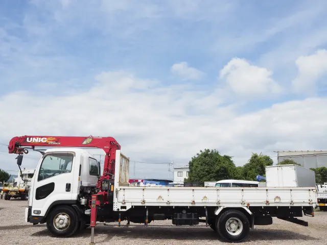 いすゞ フォワード TKG-FRR90S1(2WD)の写真2