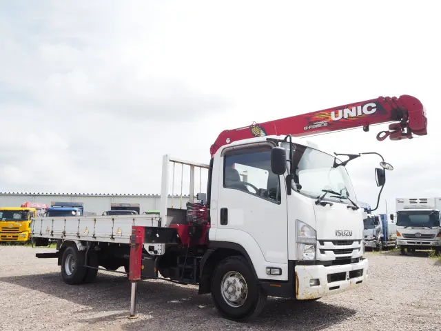 いすゞ フォワード TKG-FRR90S1(2WD)の写真7