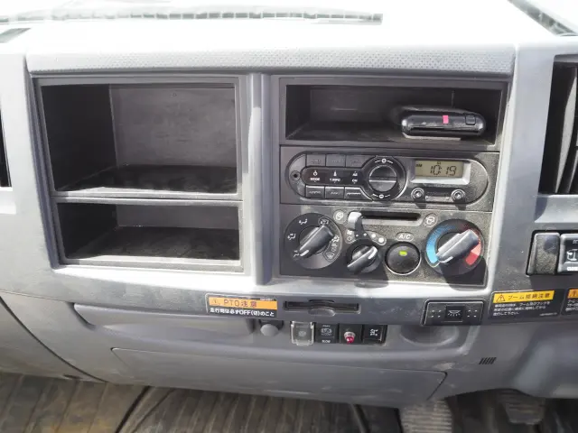 いすゞ フォワード TKG-FRR90S1(2WD)の写真45