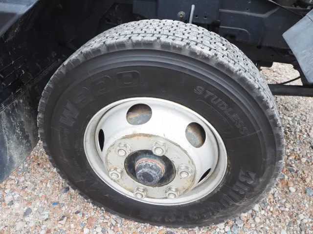 いすゞ フォワード TKG-FRR90S1(2WD)の写真10
