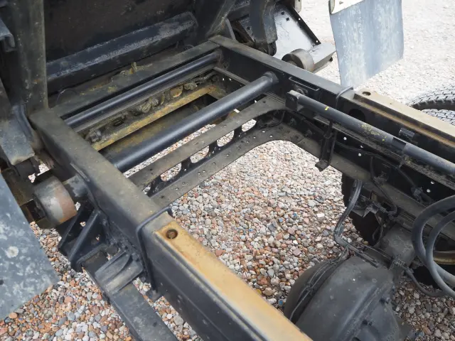 いすゞ フォワード TKG-FRR90S1(2WD)の写真24