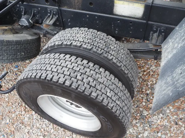 いすゞ フォワード TKG-FRR90S1(2WD)の写真30