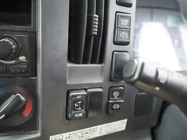 いすゞ フォワード TKG-FRR90S1(2WD)の写真47