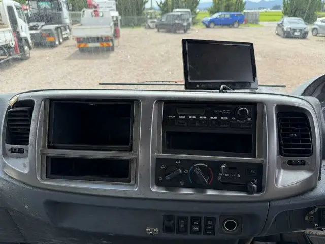 日野 レンジャー BDG-FD7JGWA(2WD)の写真47