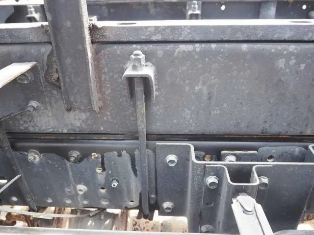 いすゞ エルフ PB-NKR81N(2WD)の写真17