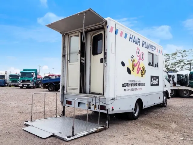日野 デュトロ KK-XZU412M(2WD)の写真6